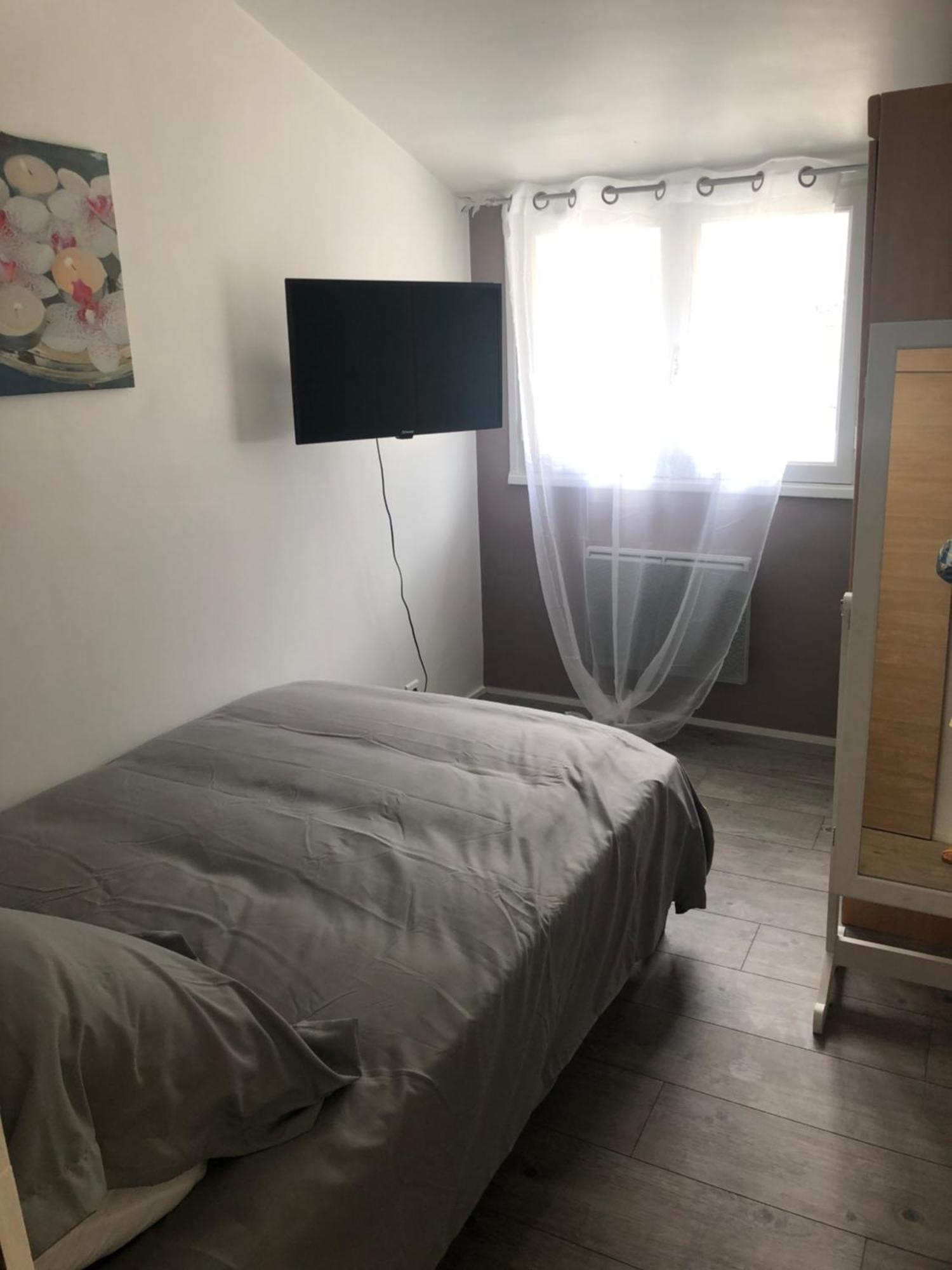 Loue Tres Bel App 75 M2 Deco Modern 150 M Port- Ville Close-Halles-Marche 15Mn Concarneau Exteriör bild