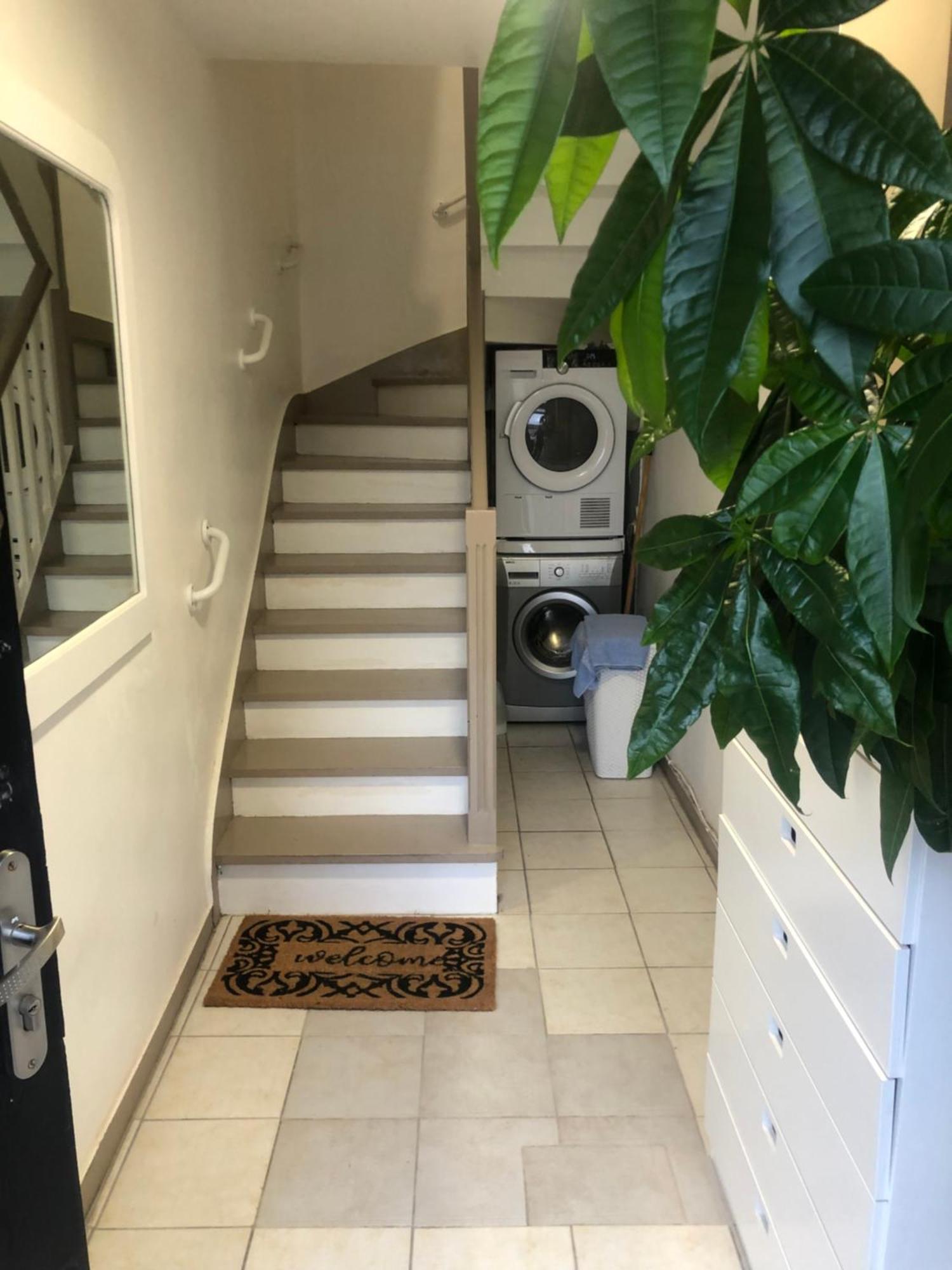 Loue Tres Bel App 75 M2 Deco Modern 150 M Port- Ville Close-Halles-Marche 15Mn Concarneau Exteriör bild